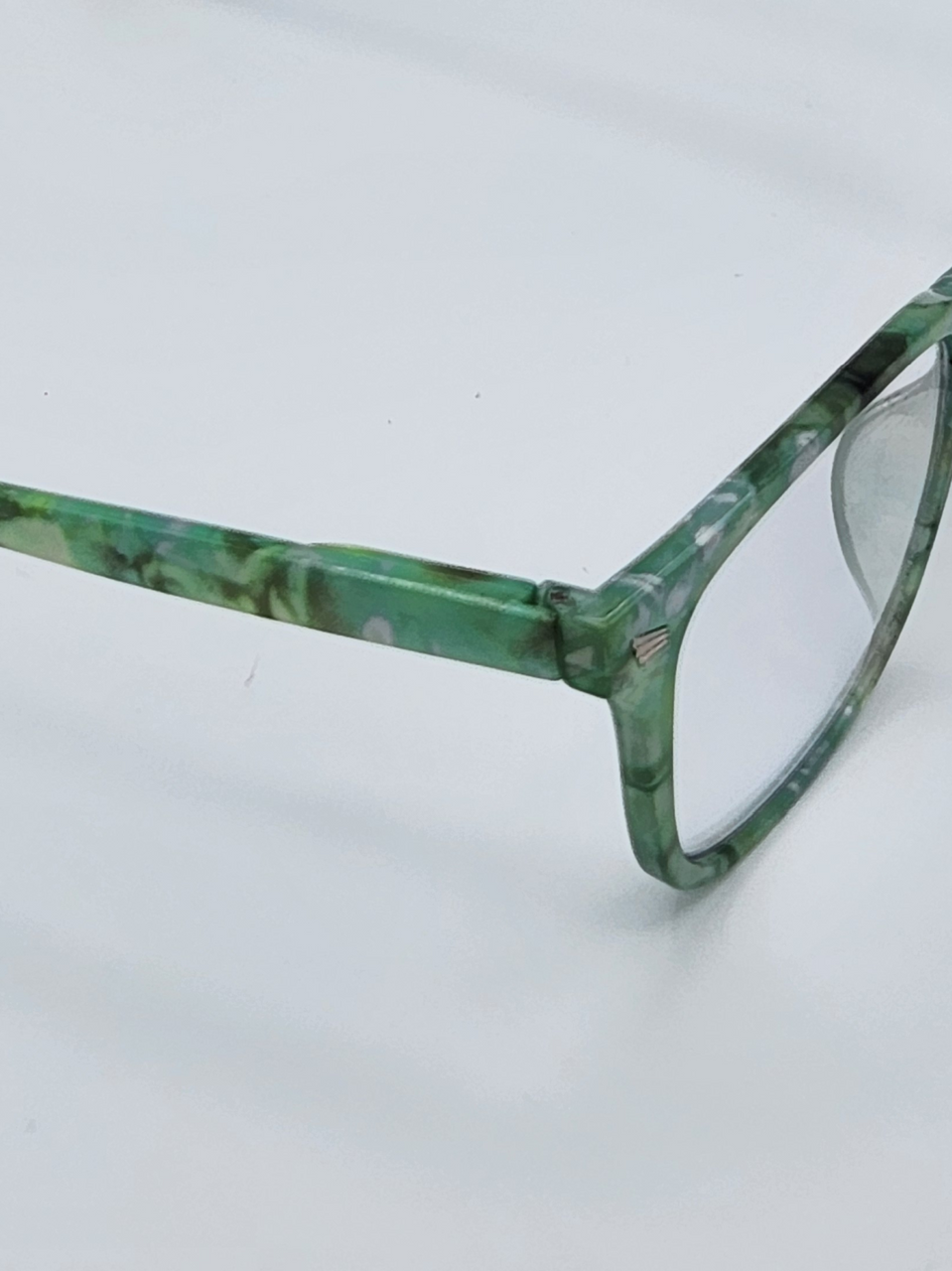 Women's Blue Light Reading Glasses - Green Confetti Marble (A-2-4)