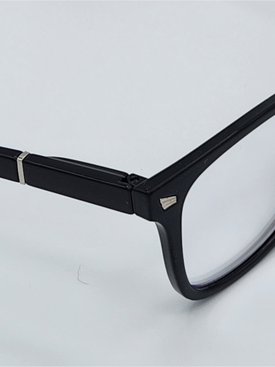 Women's Blue Light Reading Glasses - Solid Black (A-1-2)